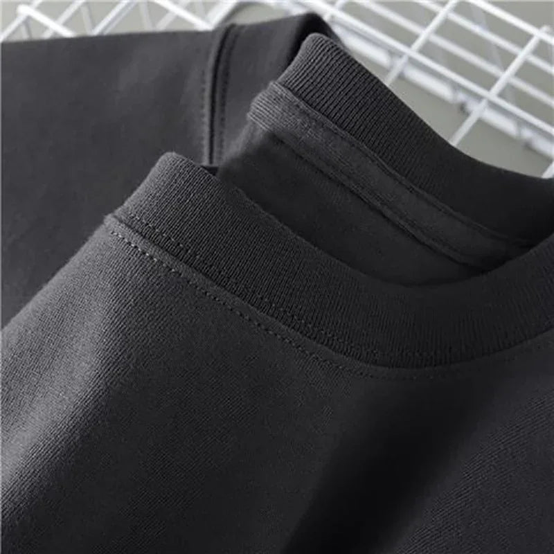 Vintage Japanese Black Cat Ramen T Shirts Cute Graphic Tee Funny Cat Eating Ramen T-Shirt Printing Cotton Short Sleeve Vintage