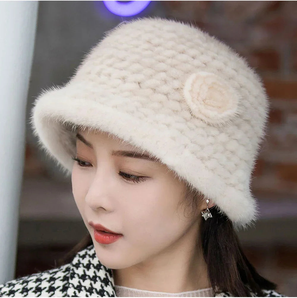 Woman Hat Winter Solid Mink Caps With Flower Natural Mink Fur Hats New Russian Girl Soft Knitting Real Fur Bucket Hats 2026 Warm