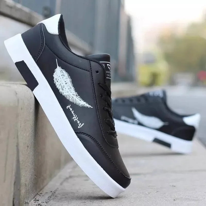 Summer Men's White Sports Shoes Fashion Male leather casual Shoes