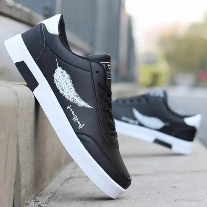 Summer Men's White Sports Shoes Fashion Male leather casual Shoes