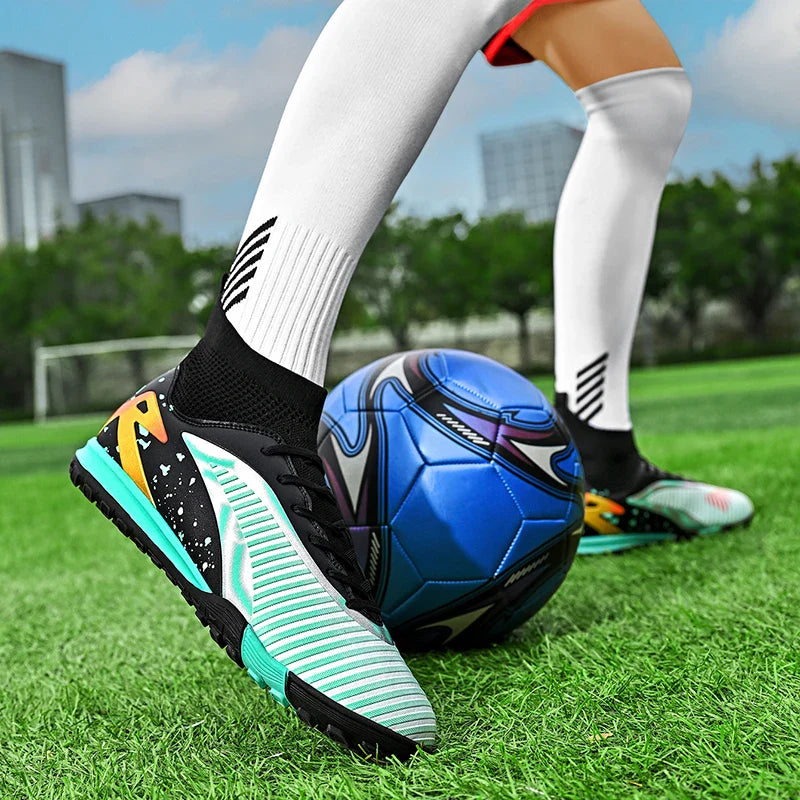 New Men Football Boots Sports Shoes Futsal High Ankle Soccer Shoes High-quality Indoor Non-Slip Outdoor Ultralight Non-Slip