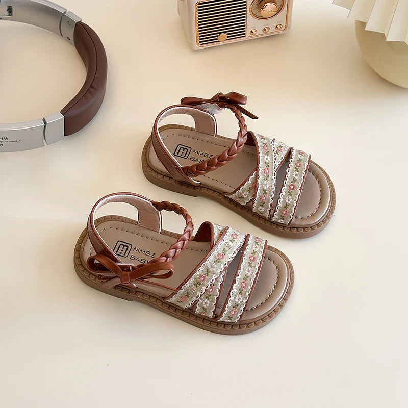 Summer Girl's Sandals Braided Flower Classic Trendy Vintage Kids Sliders Beige Brown Open Toe Holiday Pu Leather Children Shoes