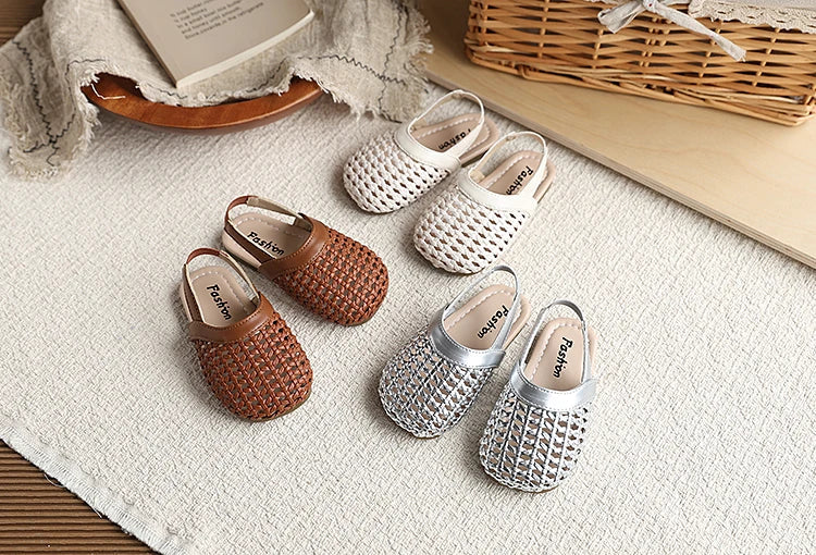 Baby Girls Shoes Braided Sandals for Girls Kids Fashion Hollow Out Leather Shoe Soft Sole Retro Princess Slippers Beach Shoes