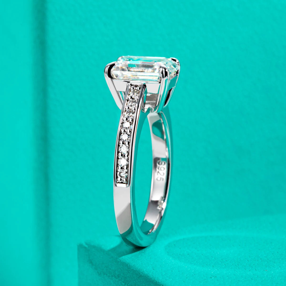 3ct Emerald Cut D Color Moissanite Engagement Ring 18K Gold Plated Classic Wedding Ring Women Jewelry Wholesale