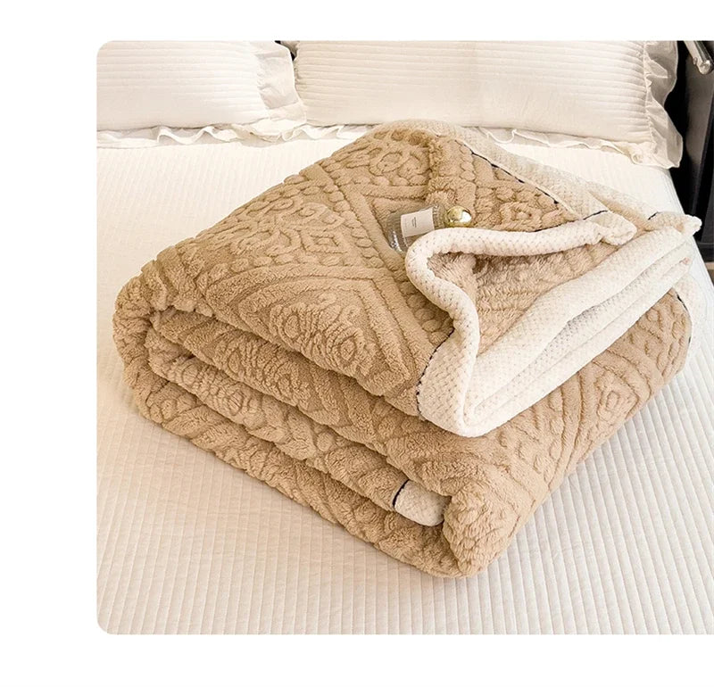 New Carved Velvet Warm Autumn Winter Blanket for Bed Soft Fluffy Sofa Blankets Warmth Cozy Coral Flannel Sofa Cover Blanket Nap
