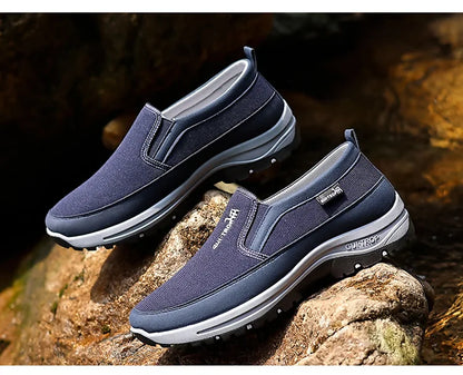 Loafers Men Sneakers Mesh Breathable Non-Slip Slip On Vulcanized Shoes Soft Sole Solid Color Comfortable Water Shoes