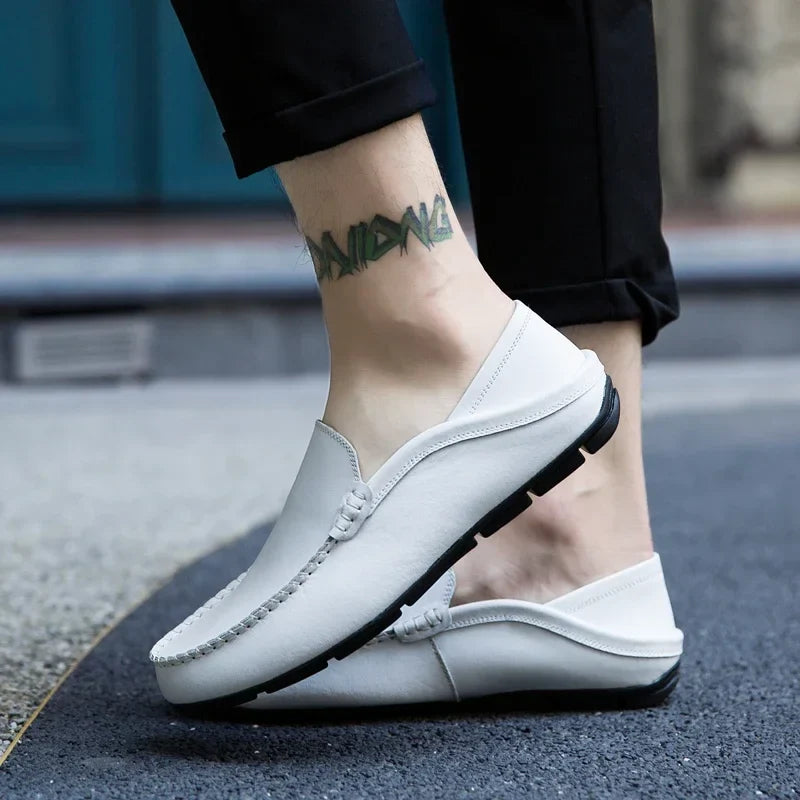 Genuine Leather Men Casual Shoes Luxury Brand Designer Men Loafers Moccasins Breathable Slip on Male Boat Shoes Plus Size 37-47