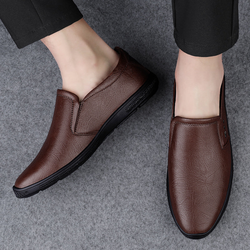 Leather Men Casual Shoes Breathable Soft Sole Office Loafers Shoes Men Designer Shoes