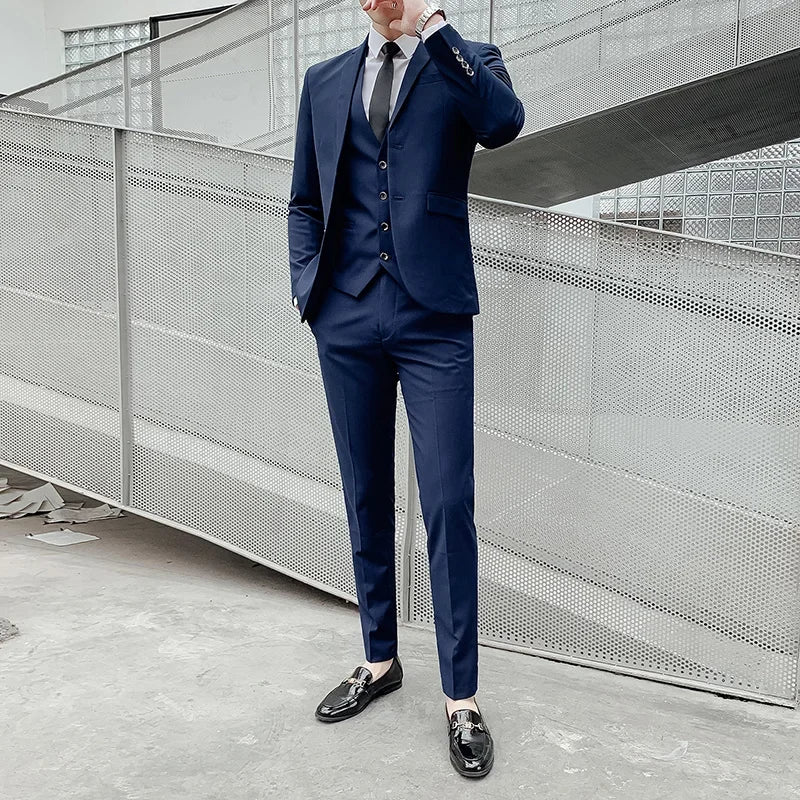 Suit Men's (Blazer+ Vest + Pants) 2025 Business Gentleman Fashionable and Fitted Casual Work Solid-color Wedding Best Man Suit