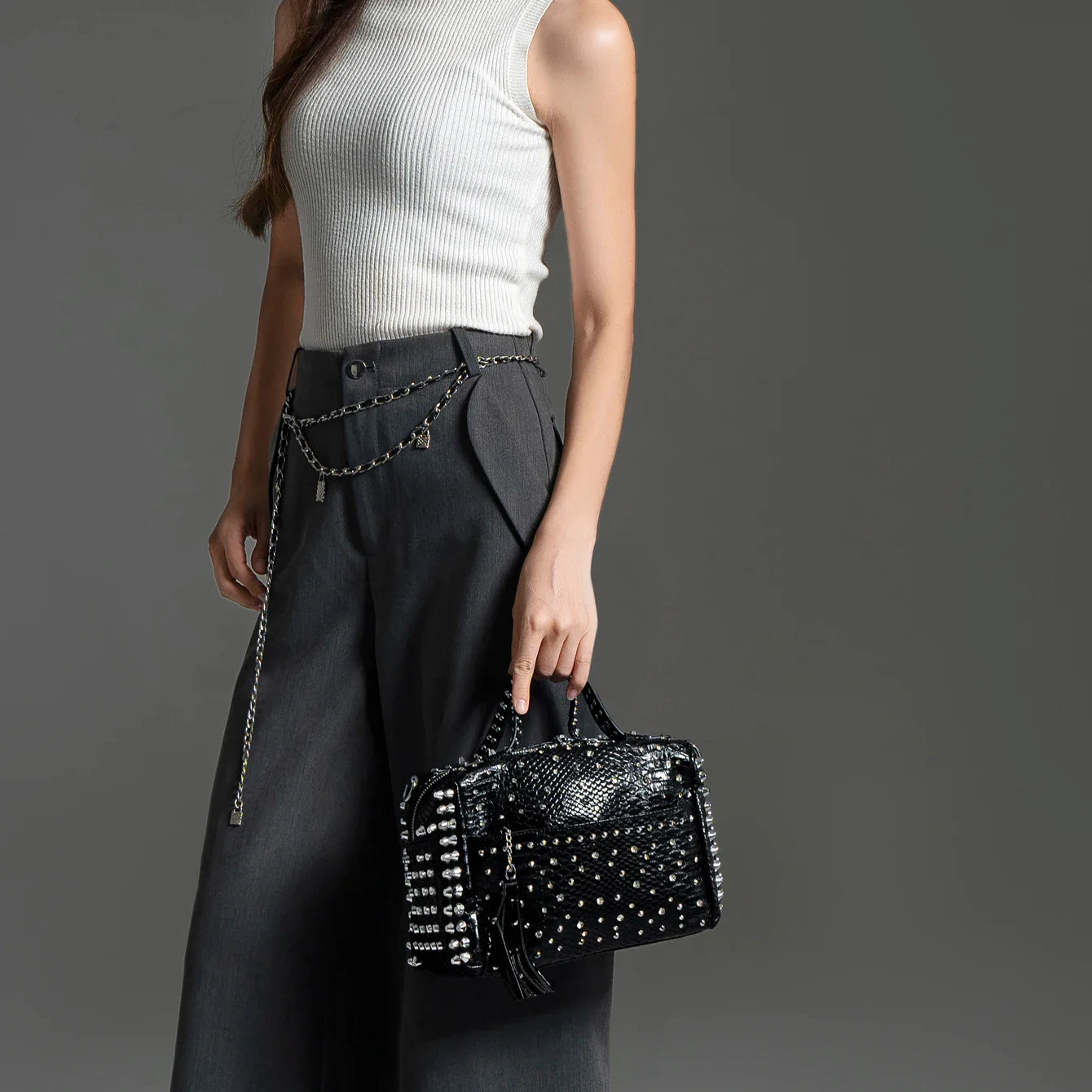 Women's bag luxury designer purses and handbags Shoulder bags vintage Rivet tote bag for women Large capacity travel bag purse