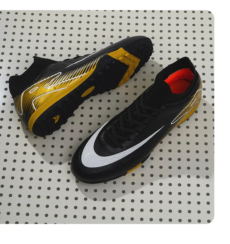 Men New TF Football Boots Original Tenis Casual Male Soccer Shoes Top Quality Ultralight Training Football Shoes Sneakers Sports