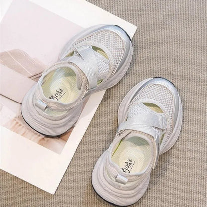 Boys Girls Sports Sandals Rotating Button Students Sneakers Hollowed-out Summer New Students Running Shoes Mesh Breathable