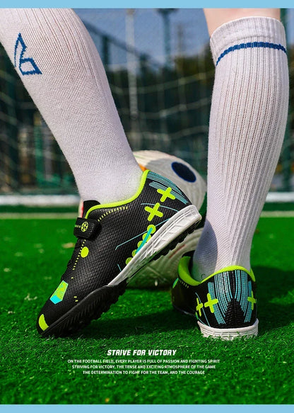 Soccer Shoes for Children Professional Original Kids Football Boots Society Kid Sneakers Indoor Football Trainers Youth Sports