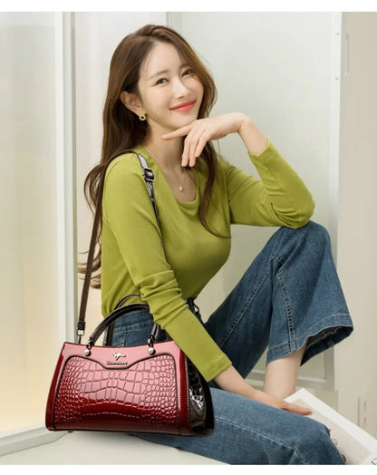 2024 Genuine High Quality  Luxury Handbag Designer Crossbody Bags for Women  Fashion Crocodile Pattern  Shoulder Bag Totes Bags