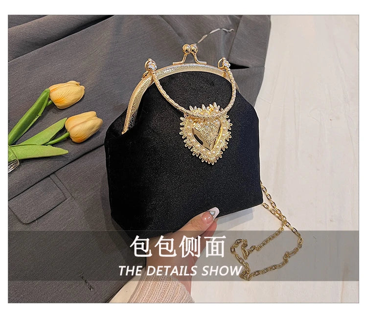 Velvet Frame Heart Dinner Hand Bags Diamonds Chains High Quality Shoulder and Crossbody Bags for Women 2024 Fashion Hot Sale
