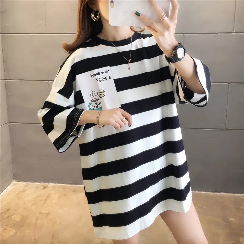 Y2K Novo Verão Feminino Blusas de Manga Curta Tees INS Moda Casual Solta Listrada Cropped T-shirt Gola O Algodão Pulôver Feminino T-shirts