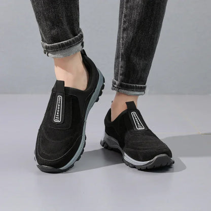 Outdoor Hiking Shoes Men Sneakers Slip on Casual Men Shoes Breathable Suede Leather Shoe Anti-skid Walking Shoes Footwear