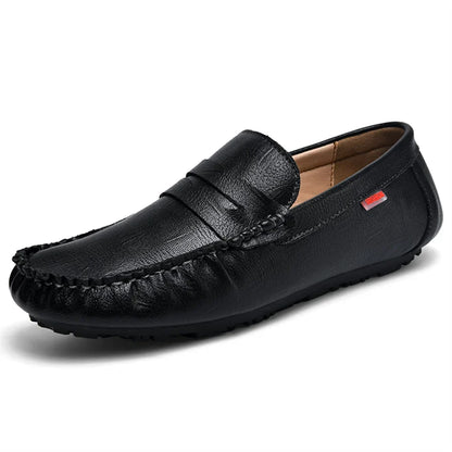Sapatos Masculinos Casuais de Couro Mocassins Masculinos Designer Slip on Sapatilhas Náuticas de Alta Qualidade Chaussure Homme Tamanhos Grandes 38-47