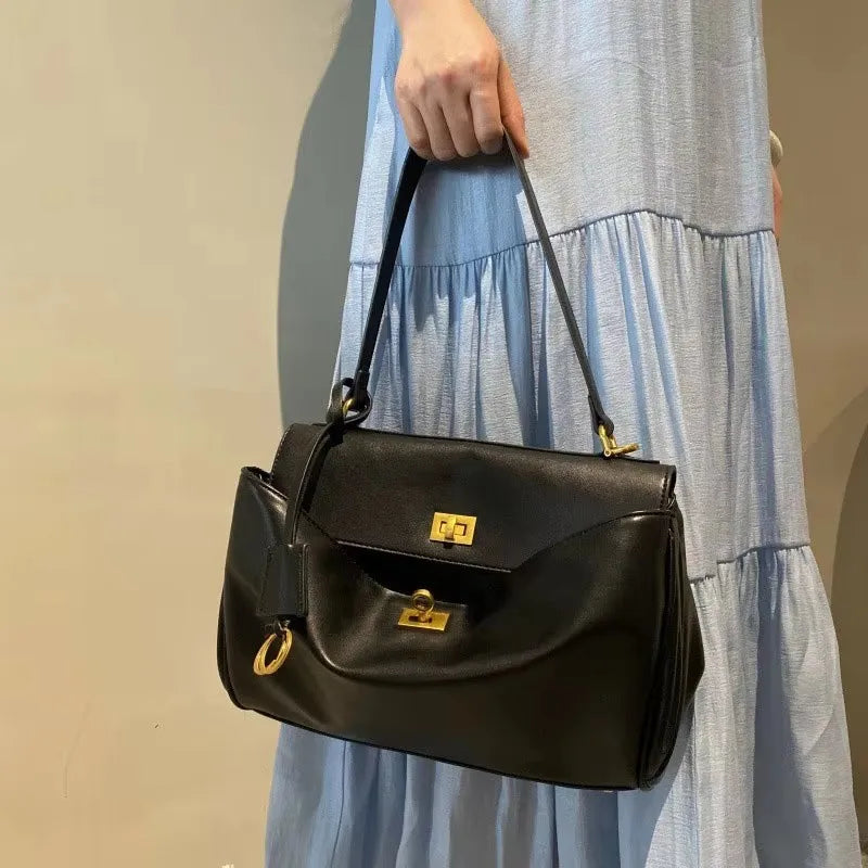 1pc Luxury Calfskin Woman Shoulder Bags Autumn Winter Genuine Leather Women Totes Fashion portable Gold Buckle Women HandBags