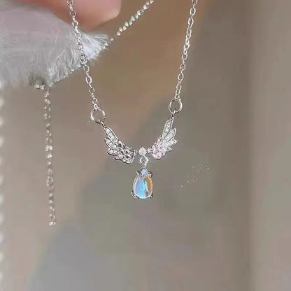 Heart Shape Pendant Necklaces Silver Color 5A Cubic Zirconia Minimalist Style Clavicle Chain Women And Girl Jewelry