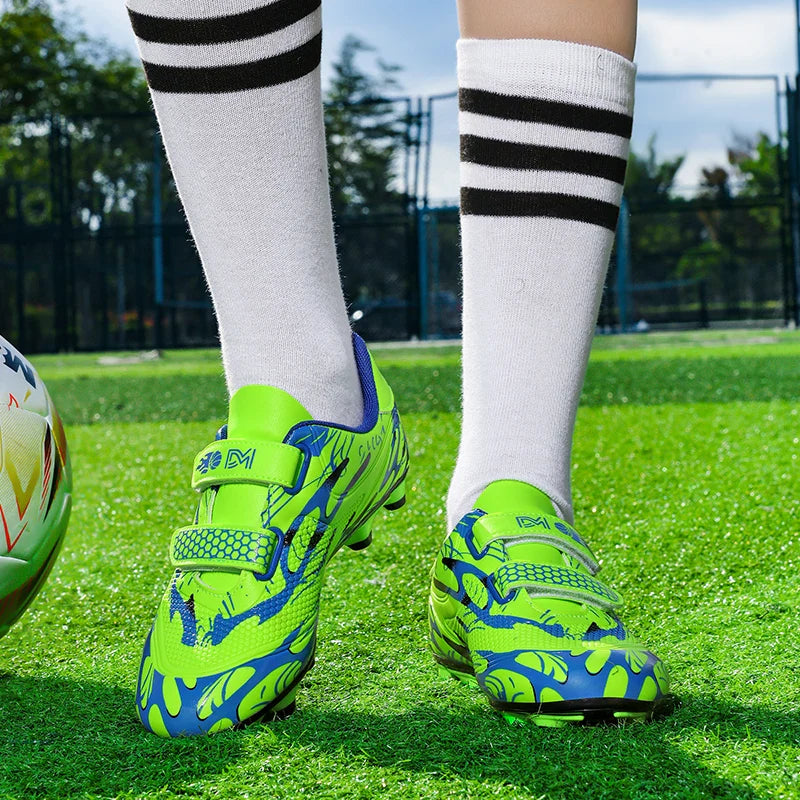 New Hot Kids Soccer Shoes School Football Boots Boys Girls Cleats Grass Sneakers Child Outdoor Athletic Training Sports Footwear