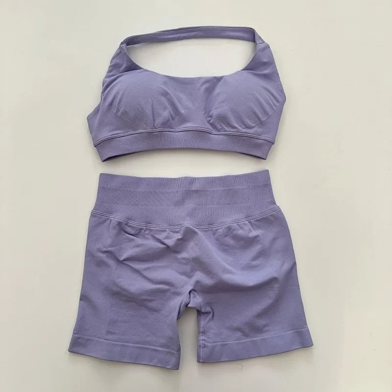 Yoga Shorts Set Seamless Yoga Set Workout Scrunch Shorts Sets Halter Sports Bra Scrunch Shorts Fitness Clothes Gym Suit