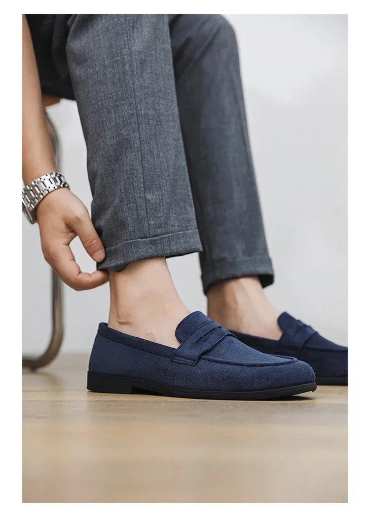 Retro Brown Men's Loafers Comfortable Suede Leather Casual Shoes Man Slip-on Shoes Flat Moccasins For Men zapatos de hombre