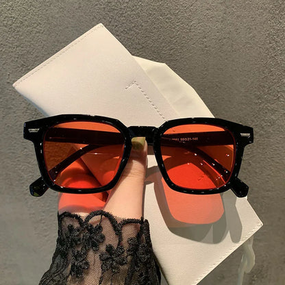Vintage Sunglasses Wome Sun Glasses UV Protection Ultralight  Eyewear Fashion Luxury PC Unisex Outdoor Glasses