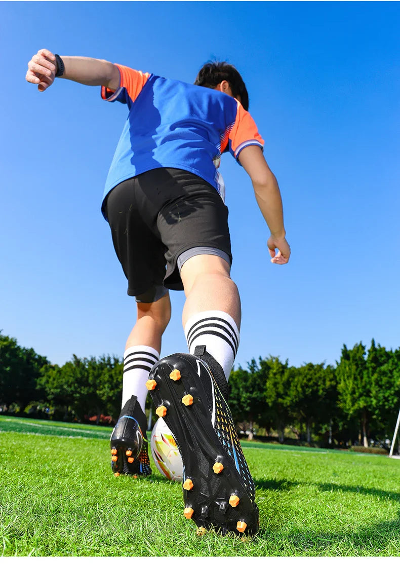 Soccer Shoes FG/TF Man Outdoor Training Football Boots Woman Sneakers Ultralight Non-Slip Sport Turf Soccer Cleats Large Size