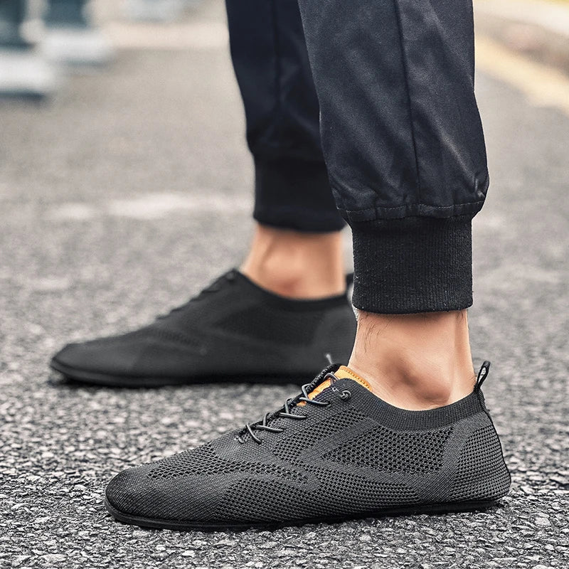 Sapatos Masculinos de Verão em Malha, Sapatilhas Planas para Uso Exterior, Sapatos de Caminhada de Alta Qualidade, Confortáveis, com Cadarço, Respiráveis, Antiderrapantes, Casuais