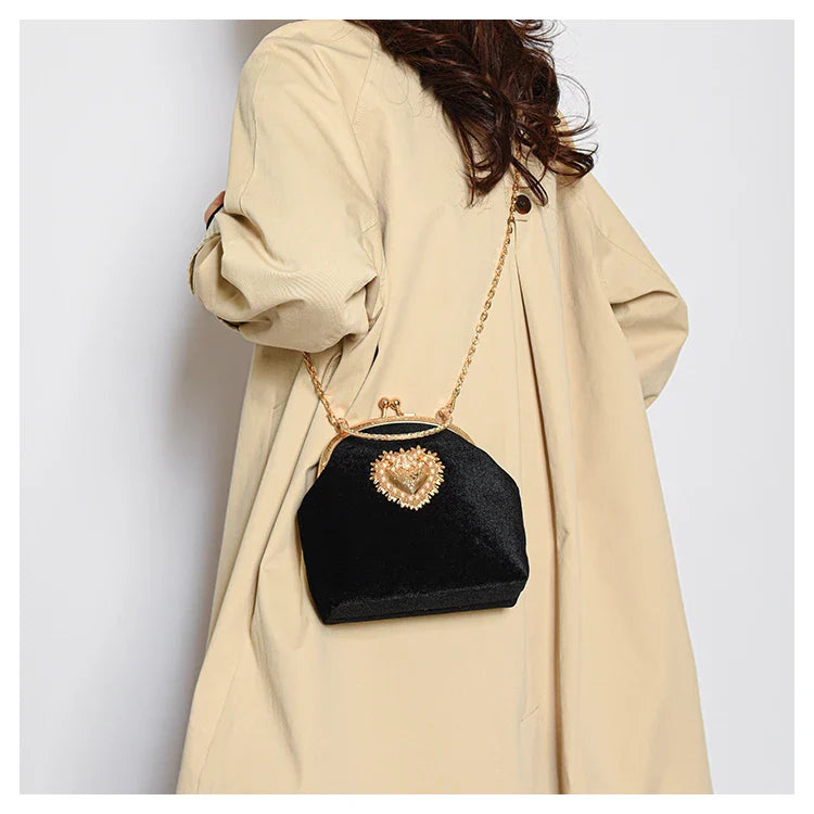 Velvet Frame Heart Dinner Hand Bags Diamonds Chains High Quality Shoulder and Crossbody Bags for Women 2024 Fashion Hot Sale
