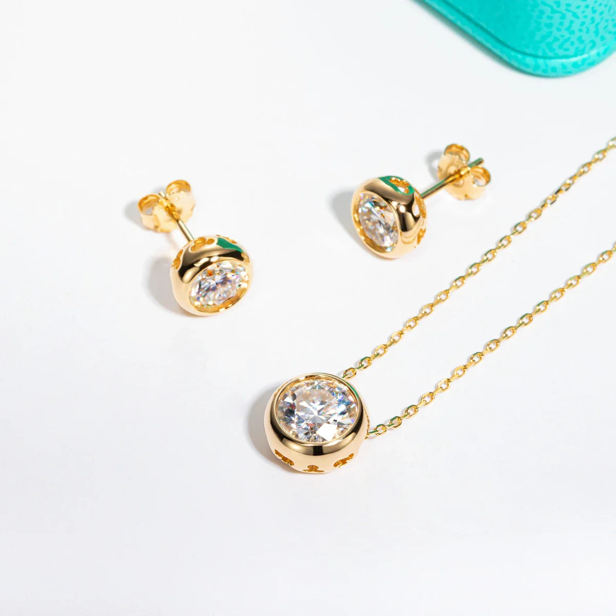 D Color Moissanite Bezel Stud Earrings 18K Gold Plated Pendant Necklace 925 Sterling Silver Jewelry Set Customs Jewelry