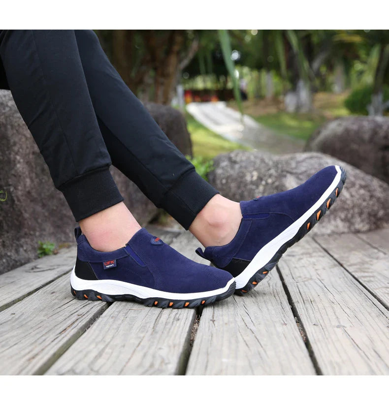 Casual Men's Sports Shoes Outdoor Walking Loafers Comfortable Shoes Fashionable and Lightweight Plus Size 38-50
