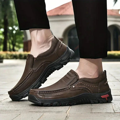 Sapatos Masculinos de Couro Artesanais Casuais para Uso ao Ar Livre Loafers Masculinos de Couro Mocassins Sapatos de Caminhada Antiderrapantes