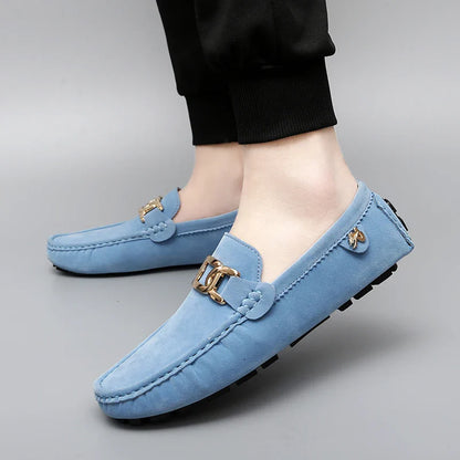 Sapatos Masculinos 2025 Novos Feitos à Mão Gorro Sola Macia Slip-On Casual Sapatos Preguiçosos Respiráveis ​​Trbottomy Mais Fáceis de Combinar Tamanho Grande