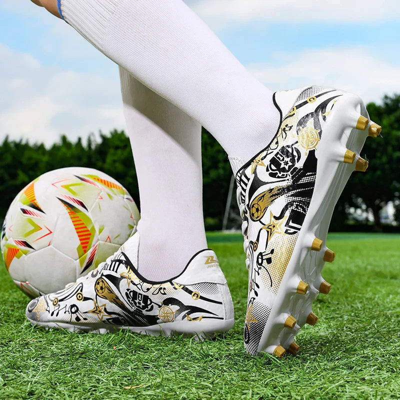 New Kids Soccer Shoes Men Original Football Shoes Indoor Professional Football Field Boots Society Cleats TF/AG Sneaker Non Slip