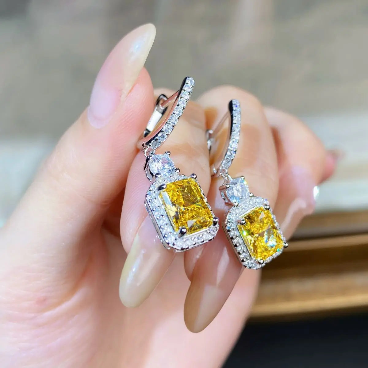 Luxury white gold solid platinum PT950 Women's Yellow Diamond Earrings Luxury Full Diamond 2 karat Ice Flower Cut Earrings