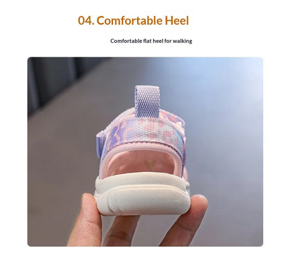 2026 New Kids Sport Sandals Children's Design Hollow-out Multicolor Sandals Soft Flat Strappy Sandals Girls Cute Beach Shoes
