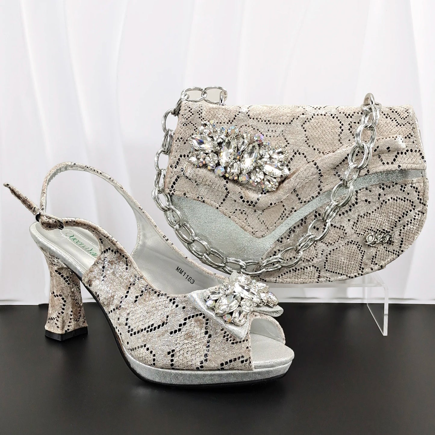 INS Purple Rhinestone-Embellished and Colorful Striped Design Party Wedding Peep Toe Bigger Size Ladies High Heels and Bag Set