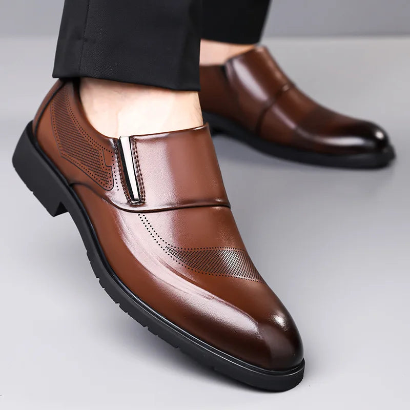 Designer Leather Shoes for Men Spring Autumn Business Casual Shoes Male Fashion Solid Color Wedding Shoe Man