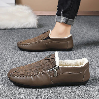 Winter Leather Men Casual Shoes Plush Warm Comfortable Loafers Lightweight Mens Driving Shoes Slip-on Mens Lazy Shoes Moccasins
