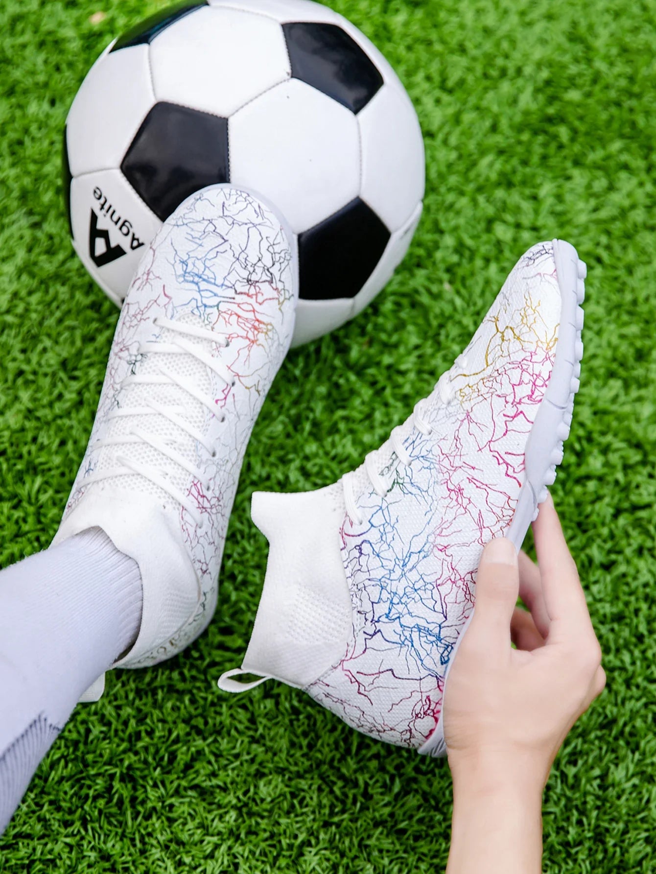 Professional High-Top Soccer Shoes for Men, Tf, Broken Nails (Referring to Cleats), Short Nails (Referring to Studs), Artificial Turf Training, Breathable, Anti-Slip