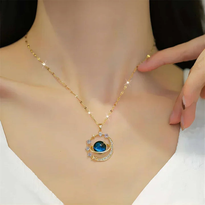 Delicate and Beautiful Starry Pendant Necklace for women