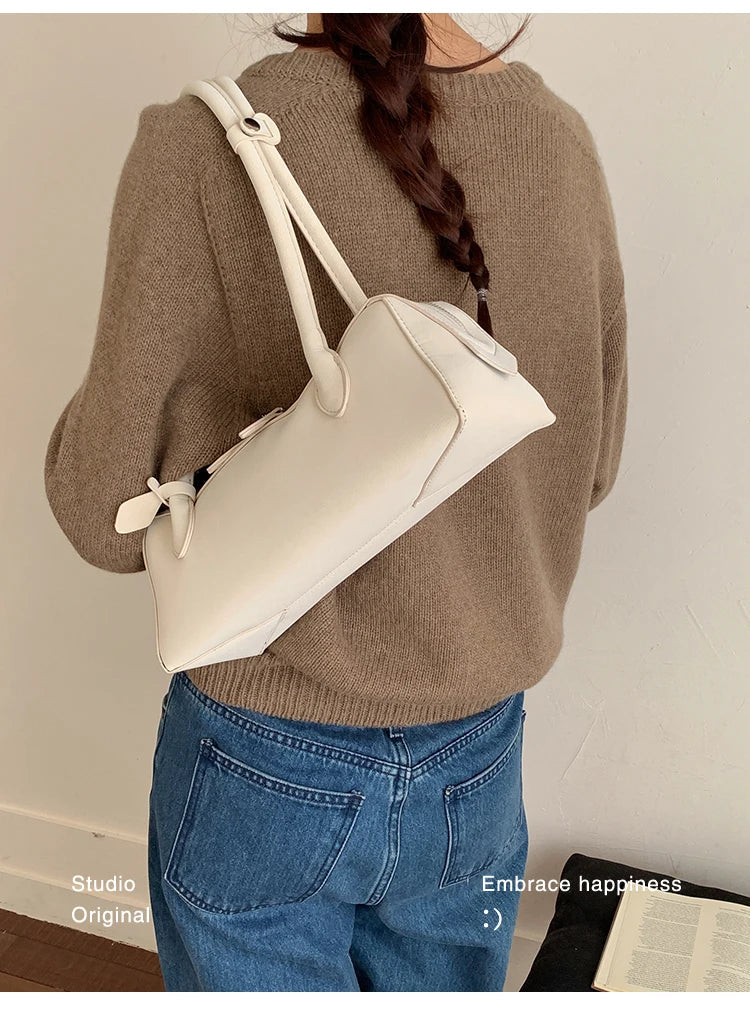 Vintage Suede Long Shoulder Bag 2026 New Women Shoulder Bag Luxury Ladies Handbag Female Commuter Shopping Underarm Bag