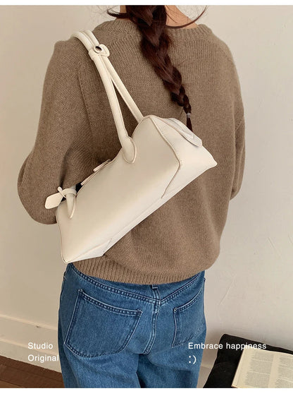 Vintage Suede Long Shoulder Bag 2026 New Women Shoulder Bag Luxury Ladies Handbag Female Commuter Shopping Underarm Bag