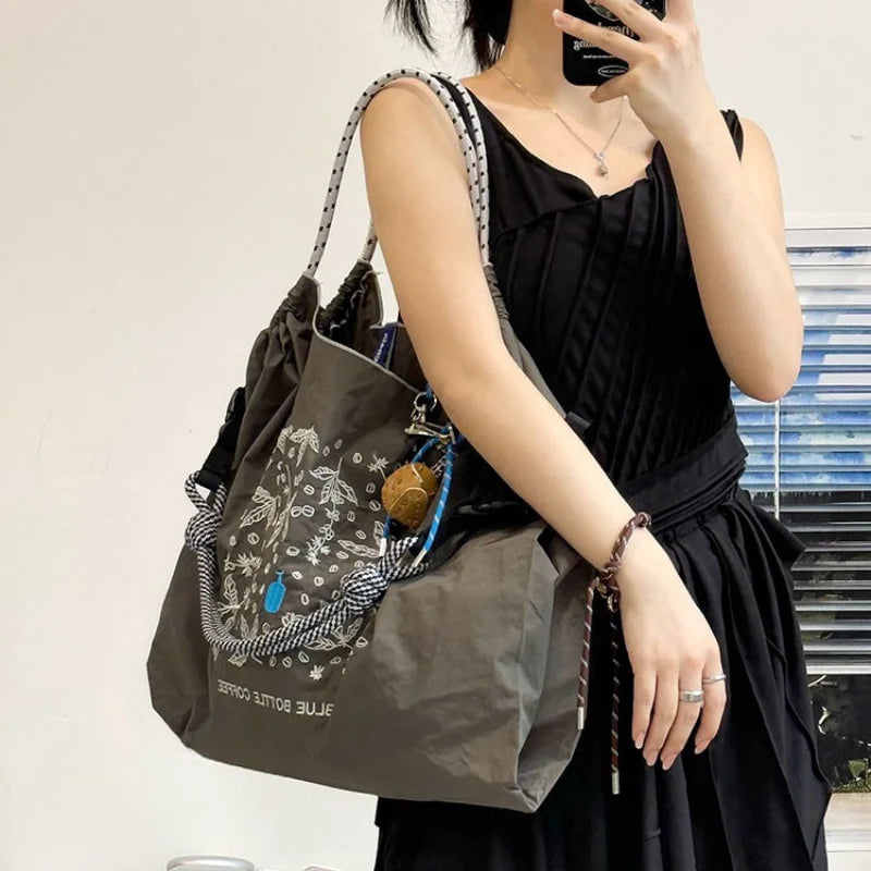 Ladies' tote bag, new nylon embroidered shopping bag, large-capacity single-shoulder bag, hand-held bag, casual style, lightweig