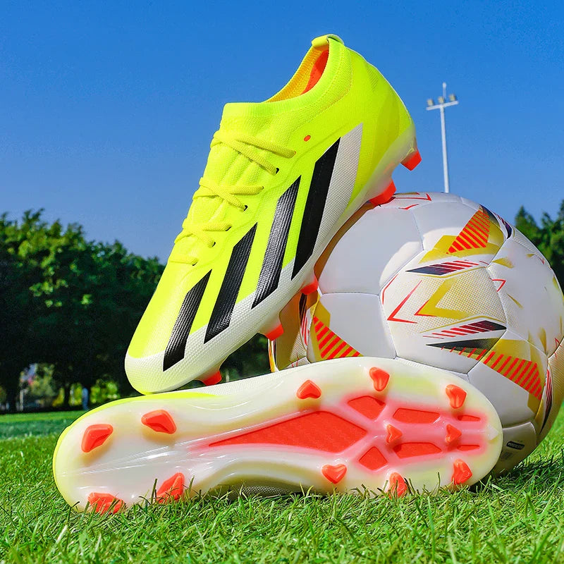 New Football Field Boots Ultralight Men Soccer Shoes Society Comfortable FG Boy Studded Sneaker Original Football Boots Sports