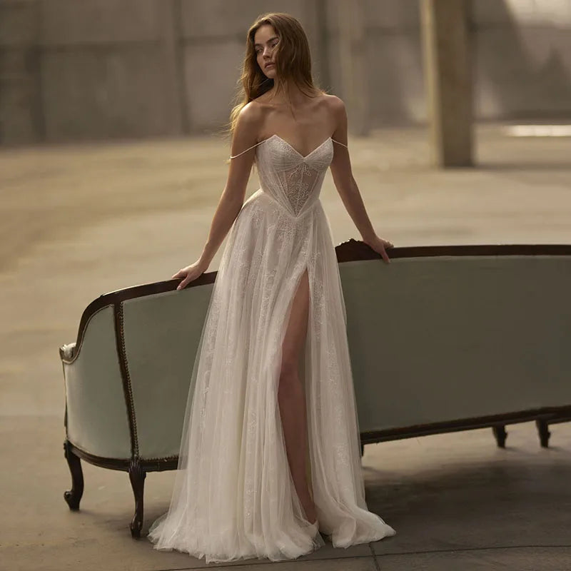Boho Beach A-Line Wedding Dresses Spghetti Straps Lace Split Bridal Dress Princess Wedding Ball Prom Gowns Customized