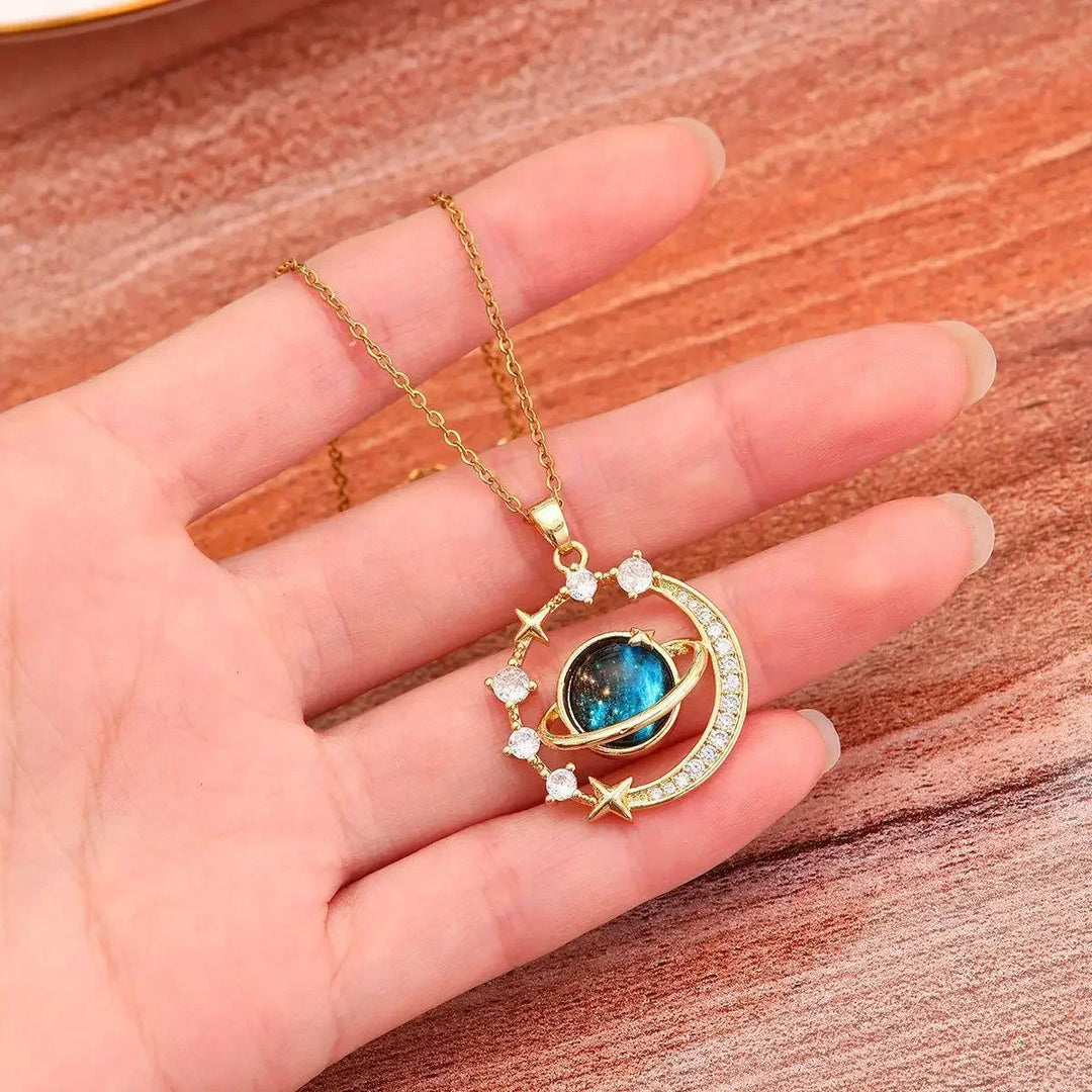Delicate and Beautiful Starry Pendant Necklace for women