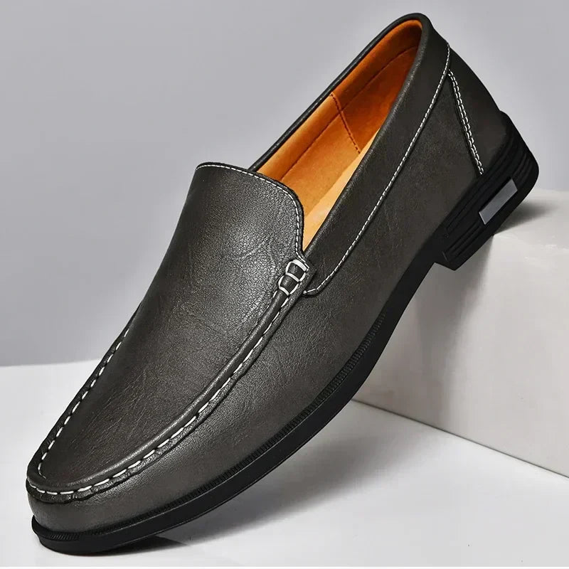 Leather Men Footwear Slip on Office Man Formal Shoes Wedding Party Men Dress Shoes Breath Driving Lazy Loafers